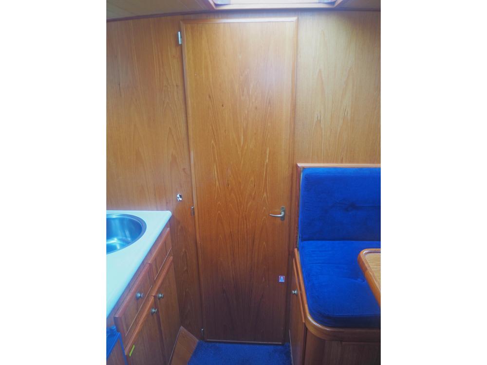 Cabin en avant, H&eacute;bergements